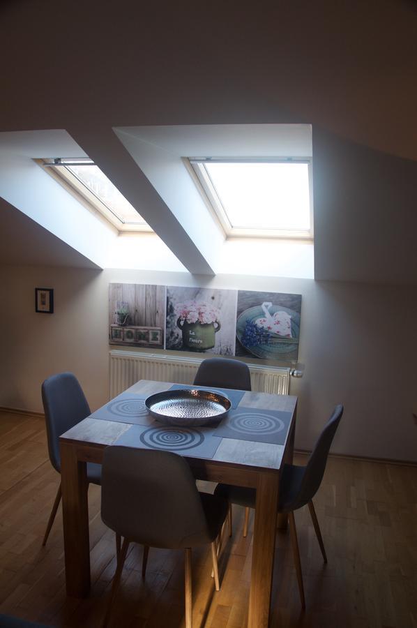 Amazing Angie'S Apartment Prague Exterior photo
